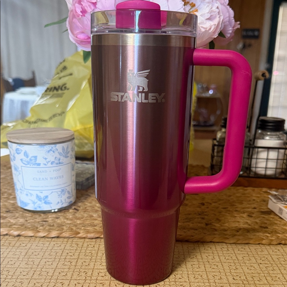 Stanley Vibrant Pink Insulated Mug